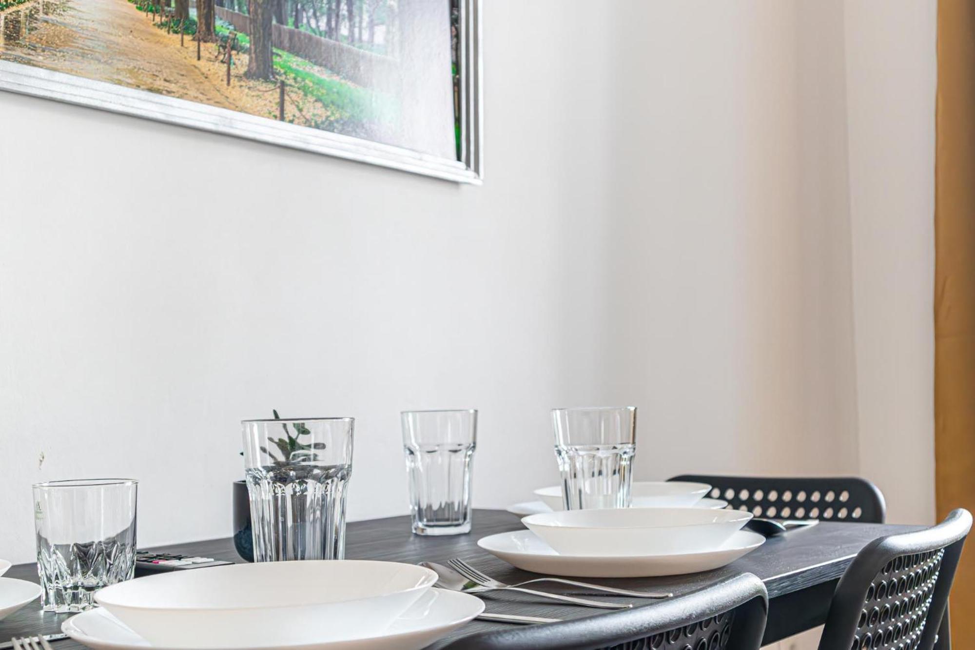 Apartmán Inviting 1br Apt-near U6 Station Am Schoepfwerk