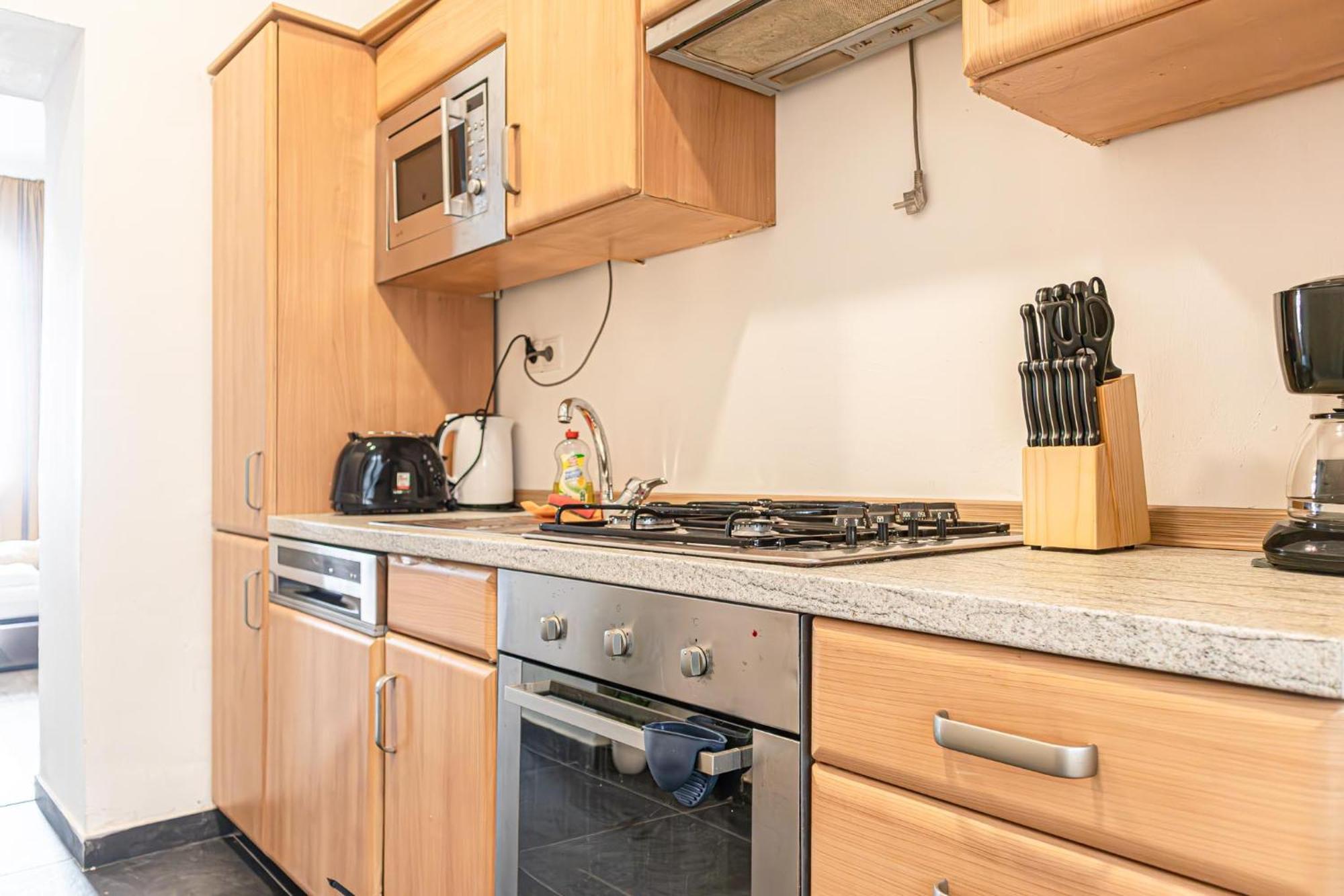 Inviting 1br Apt-near U6 Station Am Schoepfwerk Vídeň